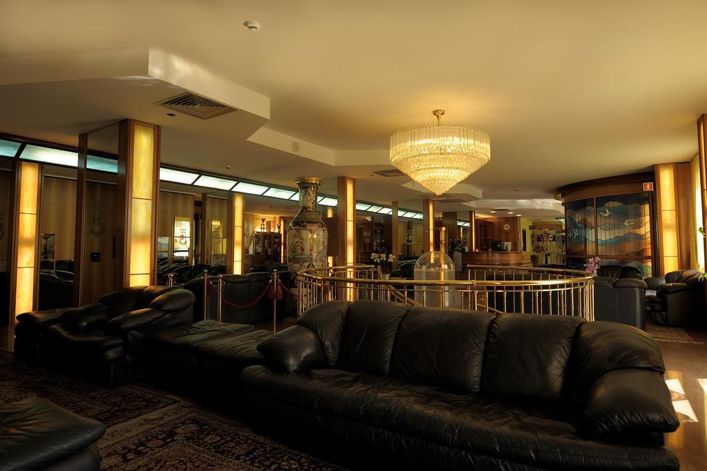 Hotel Le Moran Cusago Luaran gambar