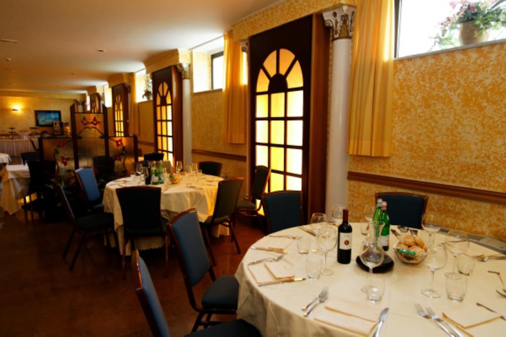 Hotel Le Moran Cusago Luaran gambar