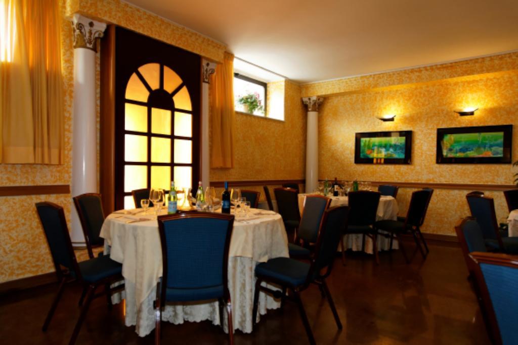 Hotel Le Moran Cusago Luaran gambar